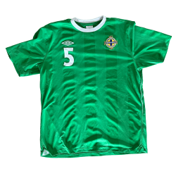 Nordirland 2010-12 Hjemmebane. (God) Large