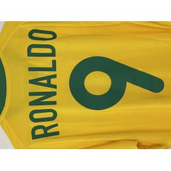 Brasilien 2000/02 Hjemmebanetr�je. Ronaldo #9 (God) Medium