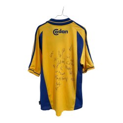 Br�ndby IF 2000/02 Hjemmebanetr�je. (God) Large