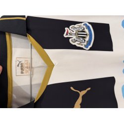 Newcastle United  Hjemmebane. 2016-17. Aarons #16 (God/fin) Medium