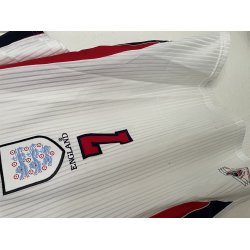 England 1998/00 Hjemmebanetr�je. David Beckham #7 (Fin/God) Large