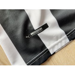 Newcastle United Hjemmebane. 2017-18. (God) Medium