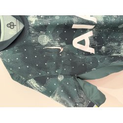 Tottenham 2024/25 Udebanetr�je. James Maddison #10 (God) Medium