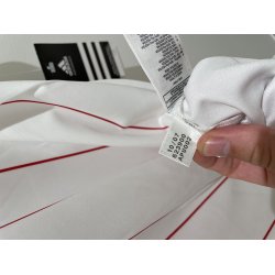 Danmark 2008 Udebanetr�je. Nicklas Bendtner #11 (God) X-Large 