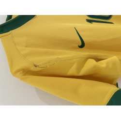 Brasilien 2006/08 Hjemmebanetr�je. Ronaldinho #10 (God) Medium