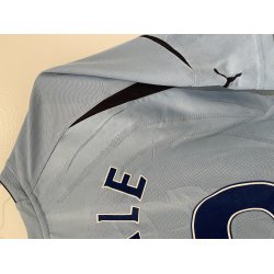 Tottenham 2010/11 Udebanetr�je.  Gareth Bale (God) Large
