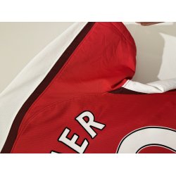 Arsenal 2008/10 Hjemmebanetr�je. Nicklas Bendtner #52 (God) Medium