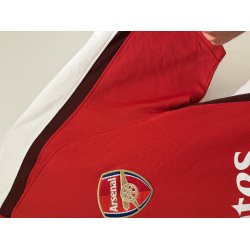Arsenal 2008/10 Hjemmebanetr�je. Nicklas Bendtner #52 (God) Medium
