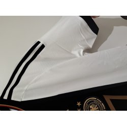 Tyskland 2022/24 Hjemmebanetr�je. Kai Havertz (God) Large