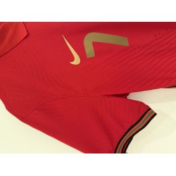 Portugal 2020/22 Hjemmebanetr�je (Player Issue) Cristiano Ronaldo #7 (God) Large