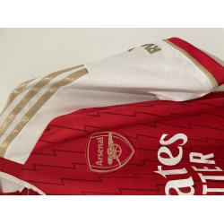 Arsenal 2023/24 Hjemmebanetr�je. Saka #7 (God) Large 