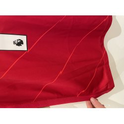 Liverpool 2021/22 Hjemmebanetr�je. Mohammed Salah #11(God) Small