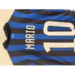 Inter 2011/12 Hjemmebanetr�je. Mario #10 (God) Medium