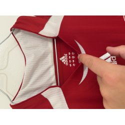 Danmark 2006/08 Hjemmebane Player Issue. Nicklas Bendtner #9 (God) Large