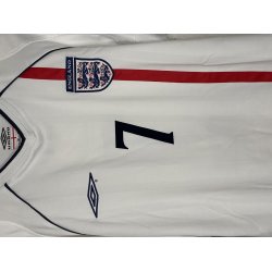 England 2002/04 Hjemmebanetr�je. David Beckham #7 (God) Large