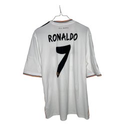 Real Madrid 2013/14 Hjemmebanetr�je. Cristiano Ronaldo #7 (God) Medium