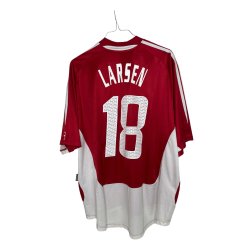 Danmark 2005/06 Hjemmebanetr�je. S�ren Larsen #18 (God) X-Large