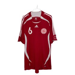 Danmark 2006/08 Hjemmebanetr�je. Thomas Helveg #6 (God) X-large