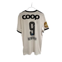 Rosenborg 2018 Hjemmebanetr�je. Nicklas Bendtner #26 (God) Large