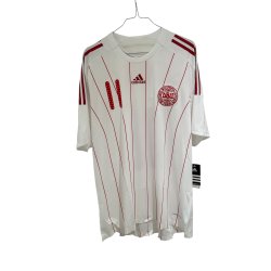 Danmark 2008 Udebanetr�je. Nicklas Bendtner #11 (God) X-Large 