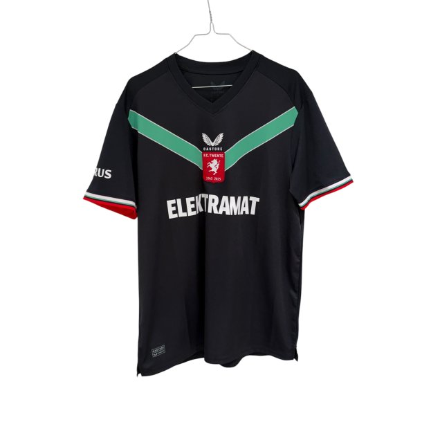 Twente 2025/26 Trejdetr�je. (God) Large