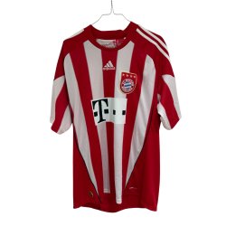 Bayern M�nchen 2010/11 Hjemmebanetr�je. Bastian Schweinsteiger #31 (God) Large