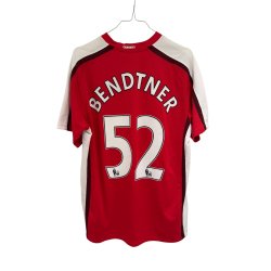 Arsenal 2008/10 Hjemmebanetr�je. Nicklas Bendtner #52 (God) Medium